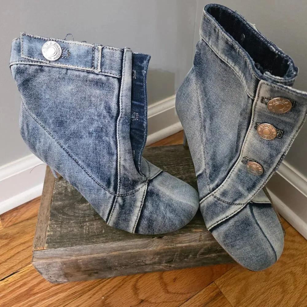 Azalea Wang Denim Button Up Stiletto Ankle Boots Acid Wash Blue Jean Booties 7.5
